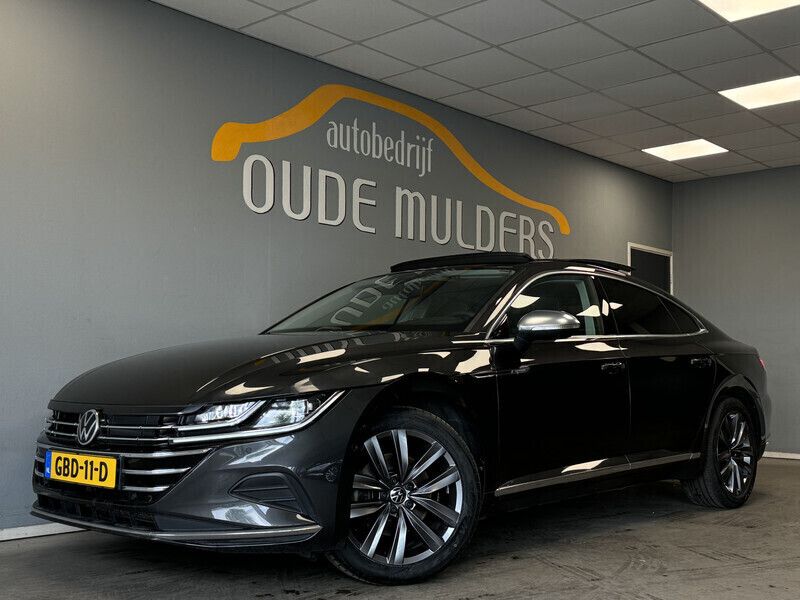 Grijs, metallic lak Gebruikt 2021 VW Arteon Elegance Hatchback | € 29.950 (Eerlijke prijs) - Afbeelding 1/4