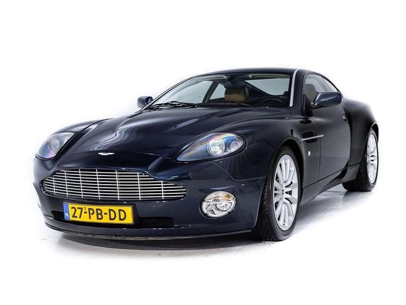 Blauw Gebruikt 2004 Aston Martin Vanquish Coupé | € 95.000 - Afbeelding 1/4