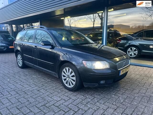 Zwart Occasion 2005 Volvo V50 Momentum Stationwagen | € 495 (Super prijs) - Afbeelding 1/4