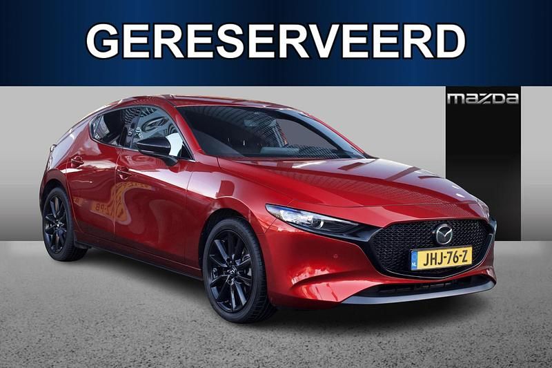 Soul red crystal Nieuw 2025 Mazda 3 Homura-Line Hatchback | € 30.895 (Eerlijke prijs) - Afbeelding 1/4
