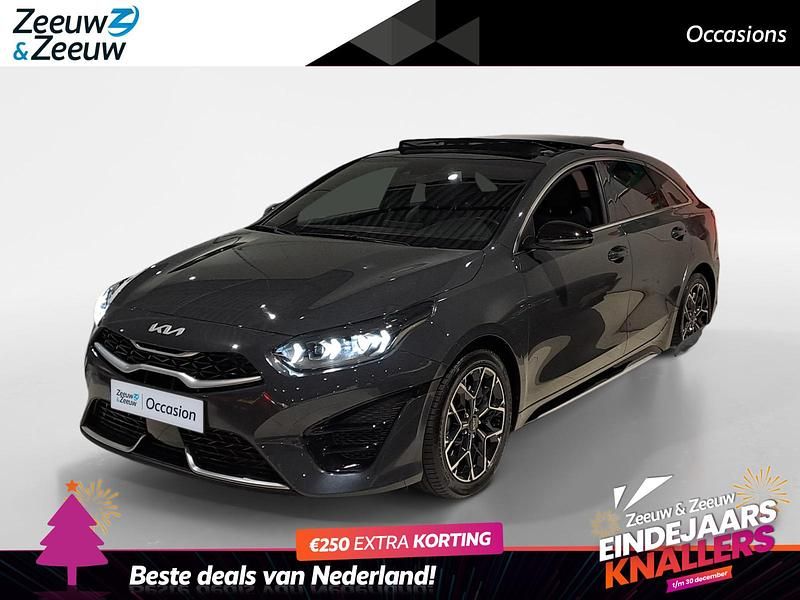 Grijs Gebruikt 2022 Kia ProCeed GT-Line Stationwagen | € 22.650 (Eerlijke prijs) - Afbeelding 1/4