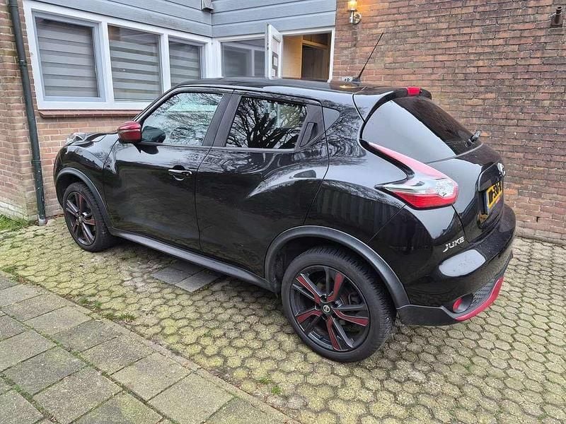 Zwart Gebruikt 2017 Nissan Juke S SUV | € 10.500 (Eerlijke prijs) - Afbeelding 1/4