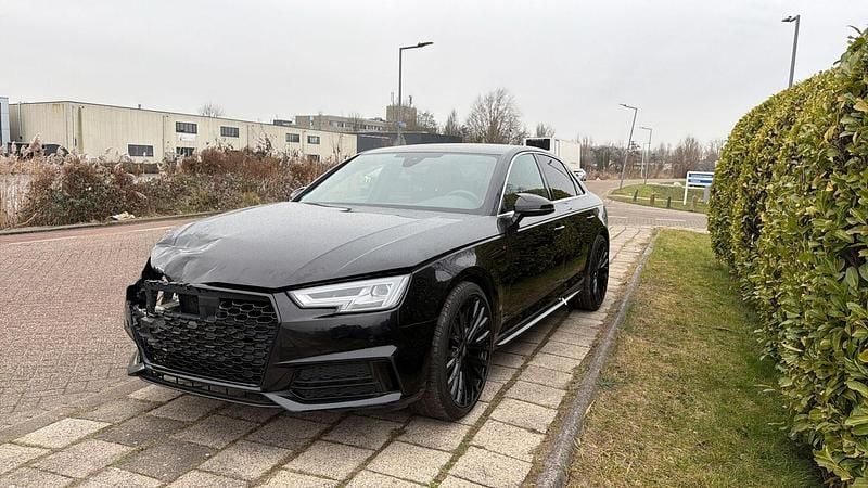 Zwart Occasion 2017 Audi A4 S-Line Sedan | € 6.500 (Super prijs) - Afbeelding 1/4