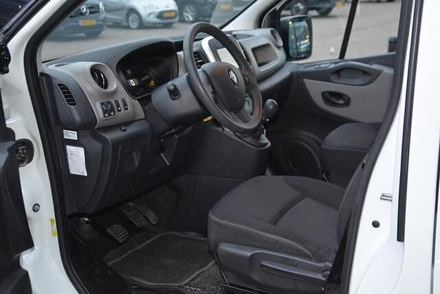 Occasion Renault Trafic 120 PK (88 kW) 2016 Wit MPV