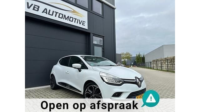 Wit Gebruikt 2016 Renault Clio IV Intens Hatchback | € 10.499 (Eerlijke prijs) - Afbeelding 1/4
