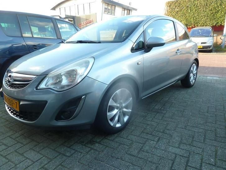 Gebruikt 2012 Opel Corsa Edition | € 1.750 (Goede deal) - Afbeelding 1/1