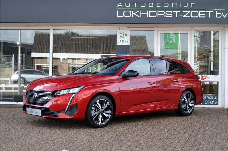 Rood Gebruikt 2022 Peugeot 308 Allure Stationwagen | € 25.950 (Iets duurder) - Afbeelding 1/4