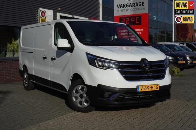 Wit Nieuw 2024 Renault Trafic Van | € 31.495 - Afbeelding 1/4