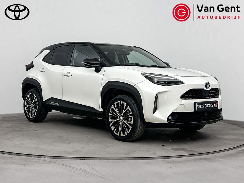 Wit Occasion 2022 Toyota Yaris Cross Executive SUV | € 28.999 (Eerlijke prijs) - Afbeelding 1/4