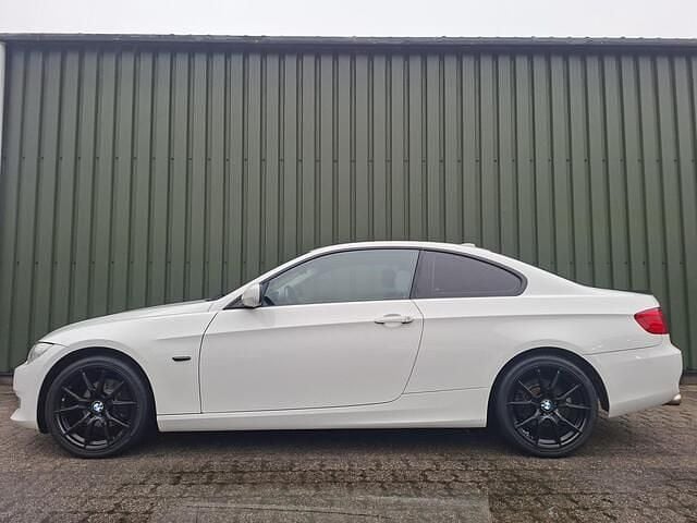 Occasion BMW 320 Executive 170 PK (125 kW) 2010 Wit Coupé