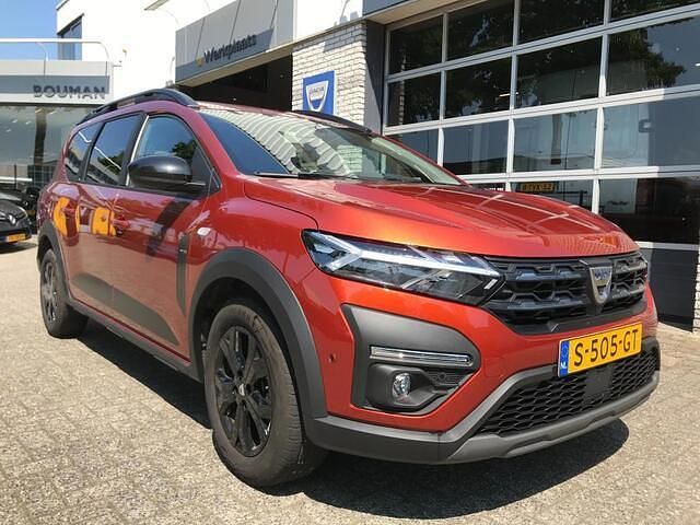 Bruin Gebruikt 2022 Dacia Jogger Extreme MPV | € 21.250 (Eerlijke prijs) - Afbeelding 1/4