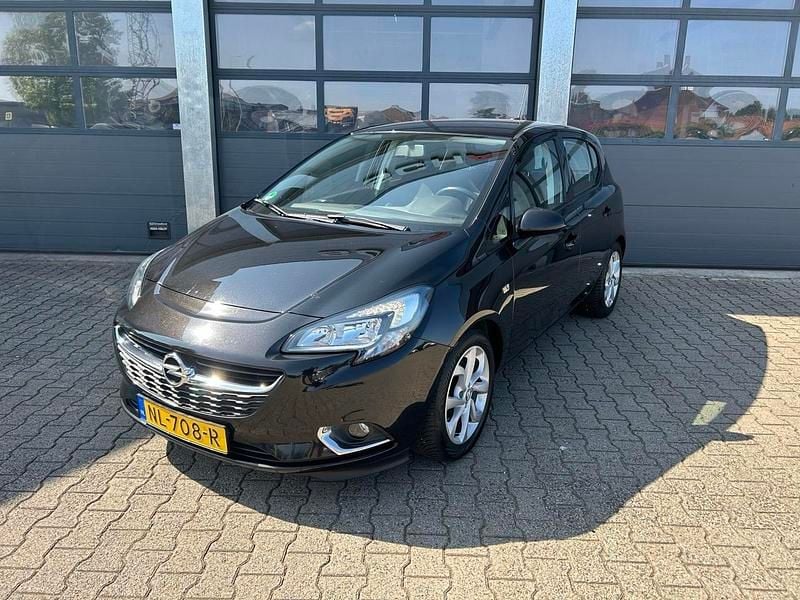 Zwart Gebruikt 2017 Opel Corsa Color Edition Hatchback | € 10.830 (Eerlijke prijs) - Afbeelding 1/4