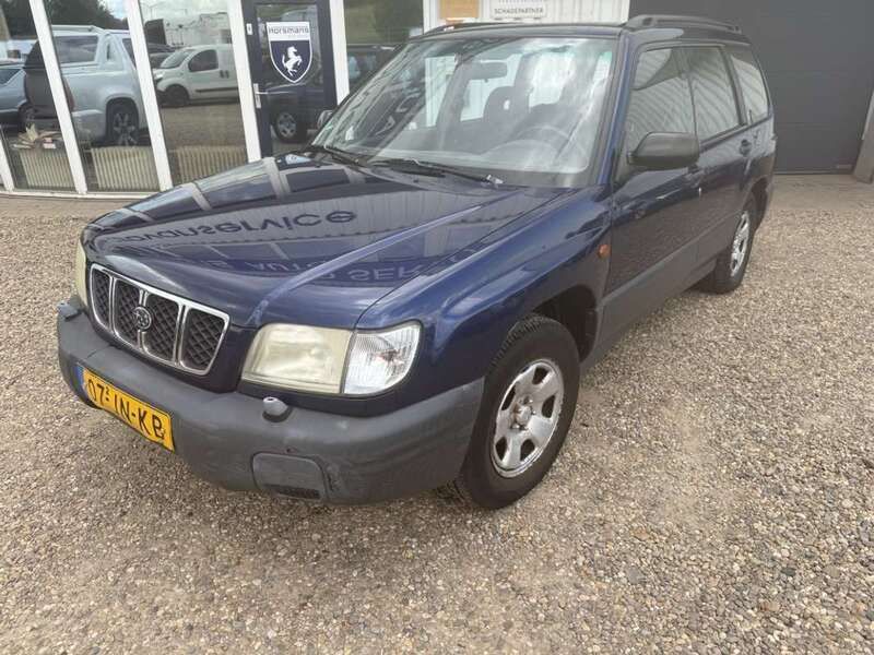 Blauw Gebruikt 2002 Subaru Forester SUV | € 1.440 (Eerlijke prijs) - Afbeelding 1/4