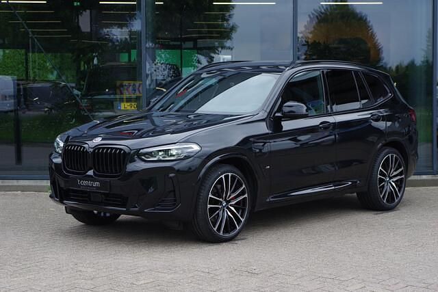 Zwart Gebruikt 2023 BMW X3 Executive SUV | € 52.950 (Eerlijke prijs) - Afbeelding 1/4