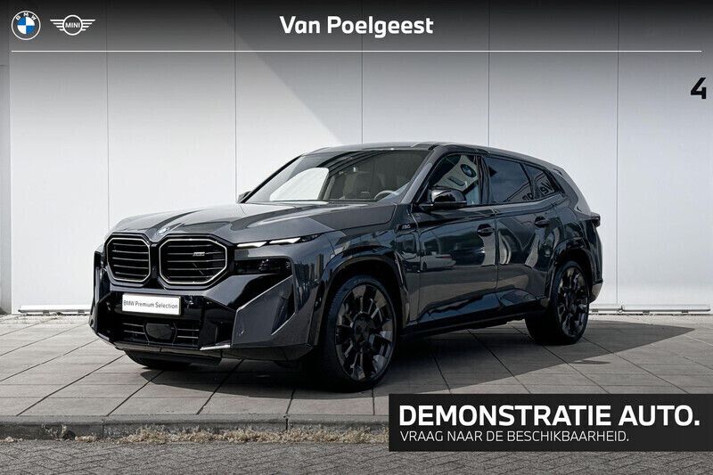 Grijs Gebruikt 2025 BMW XM Comfort Edition SUV | € 129.900 - Afbeelding 1/4