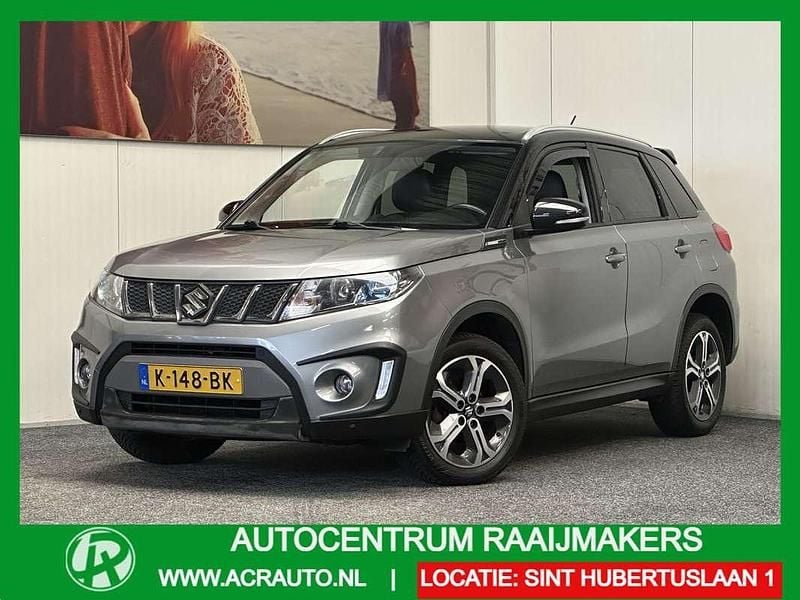 Grijs Occasion 2016 Suzuki Vitara SUV | € 12.440 (Eerlijke prijs) - Afbeelding 1/4