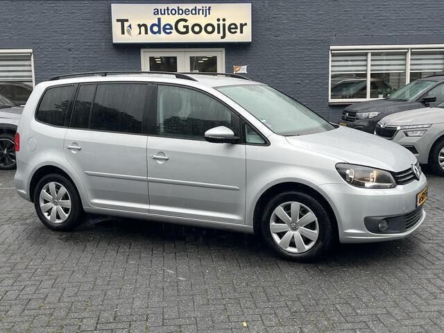Grijs Gebruikt 2012 VW Touran Business MPV | € 13.900 - Afbeelding 1/4