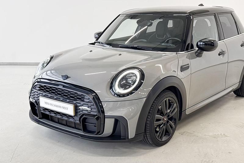Occasion Mini John Cooper Works 136 PK (100 kW) 2022 Moonwalk grey Hatchback