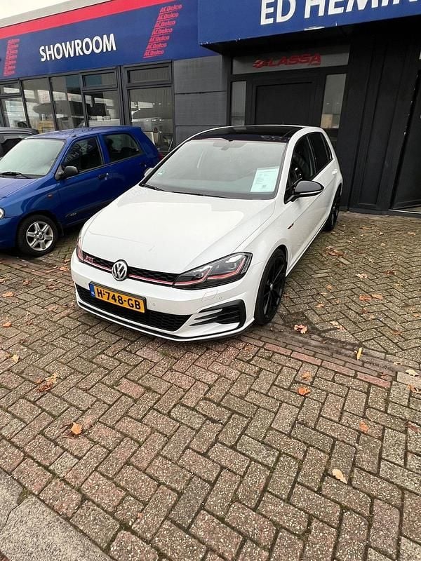 Wit Gebruikt 2019 VW Golf VII GTI Hatchback | € 21.900 (Super prijs) - Afbeelding 1/4