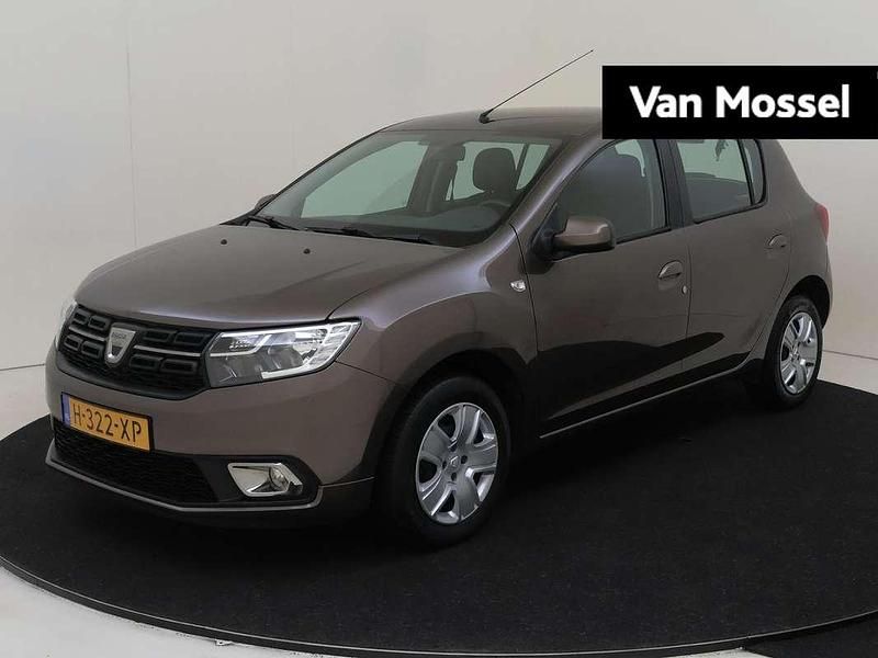 Bruin Gebruikt 2020 Dacia Sandero Comfort Hatchback | € 11.240 (Eerlijke prijs) - Afbeelding 1/4