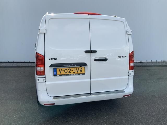 Occasion Mercedes Vito 165 PK (121 kW) 2021 Wit Van