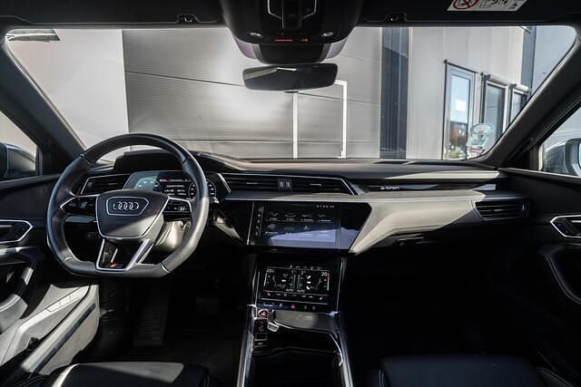 Occasion Audi e-tron Sportback Comfort 369 kW (503 PK) 2022 Zwart SUV