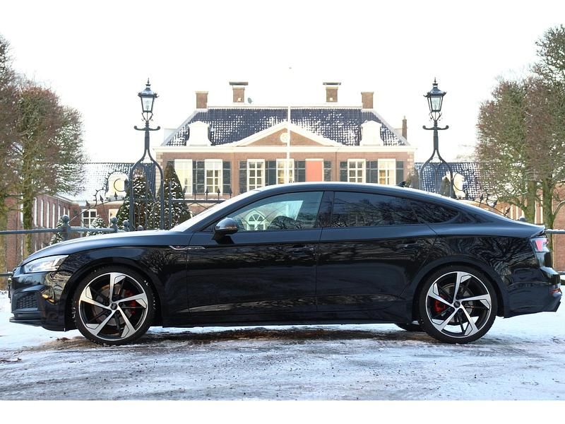 Occasion Audi A5 Sportback S-Line 191 PK (140 kW) 2019 Zwart Hatchback