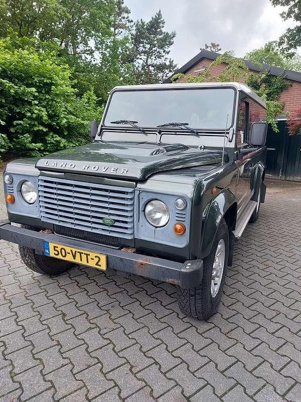 Groen Gebruikt 2008 Land Rover Defender SE SUV | € 19.950 - Afbeelding 1/4