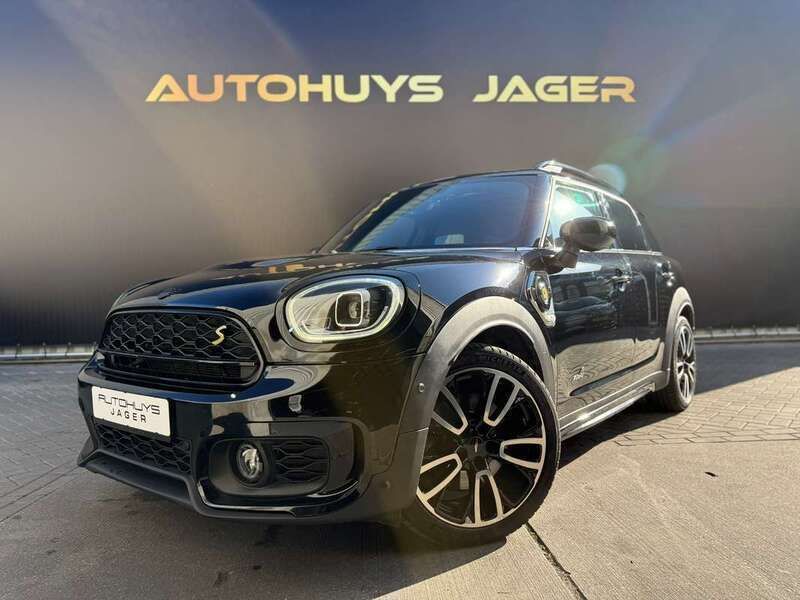 Zwart, metallic lak Gebruikt 2021 Mini John Cooper Works Countryman SUV | € 27.499 - Afbeelding 1/4