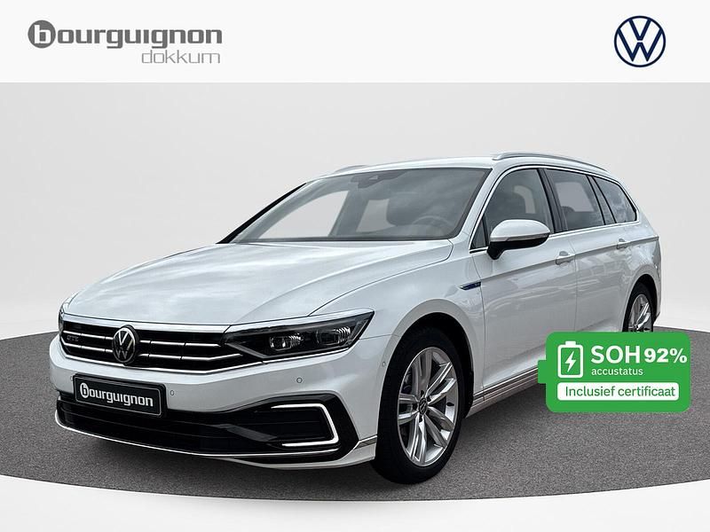 Occasion VW Passat Business 218 PK (160 kW) 2020 Wit Stationwagen