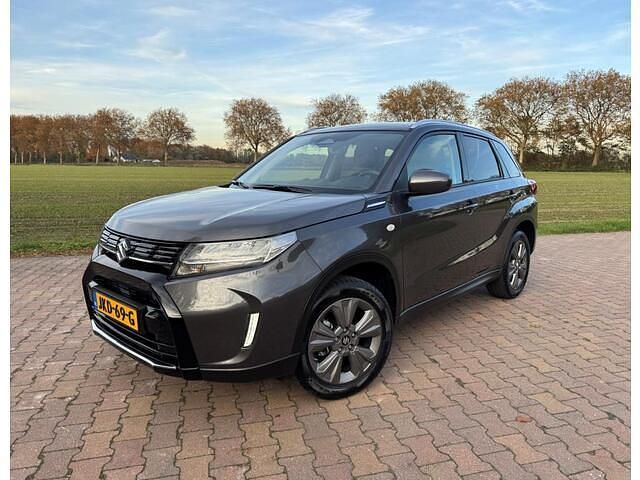 Grijs Gebruikt 2025 Suzuki Vitara SUV | € 27.250 - Afbeelding 1/4