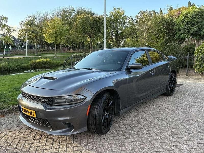 Gebruikt 2018 Dodge Charger Sedan | € 36.000 - Afbeelding 1/4