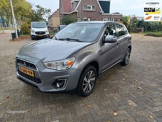 Grijs Gebruikt 2015 Mitsubishi ASX Invite+ SUV | € 8.250 (Goede deal) - Afbeelding 1/4