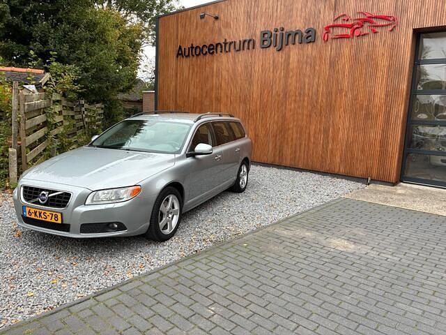 Grijs Occasion 2013 Volvo V70 Stationwagen | € 9.999 (Eerlijke prijs) - Afbeelding 1/4