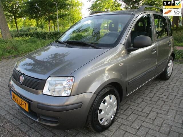Grijs Gebruikt 2011 Fiat Panda Active Hatchback | € 2.650 (Eerlijke prijs) - Afbeelding 1/4