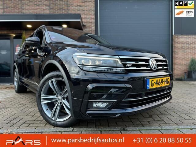 Zwart, metallic lak Gebruikt 2019 VW Tiguan Allspace Highline SUV | € 23.950 (Eerlijke prijs) - Afbeelding 1/4