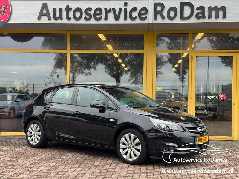 Mpv Gebruikt 2015 Opel Astra MPV | € 10.350 (Super prijs) - Afbeelding 1/4