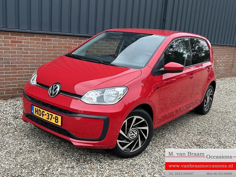 Occasion VW up! Sound 60 PK (44 kW) 2018 Rood Hatchback