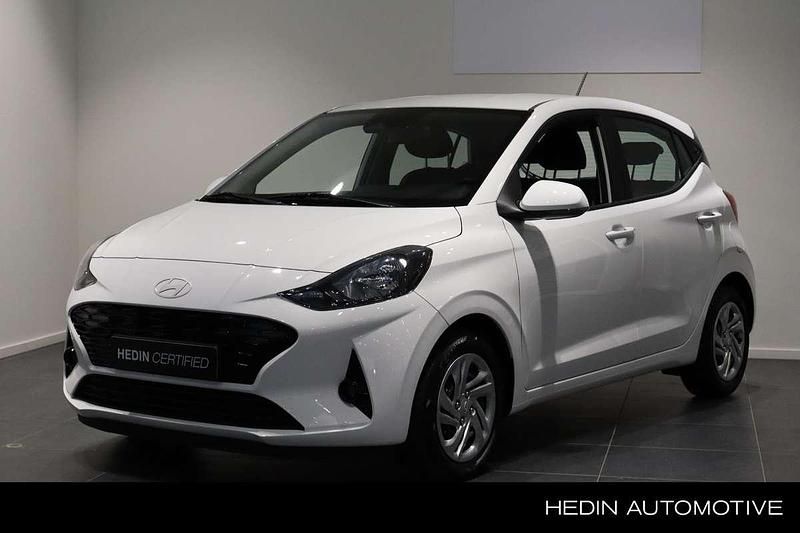 Wit Occasion 2023 Hyundai i10 Comfort Hatchback | € 14.445 (Eerlijke prijs) - Afbeelding 1/3