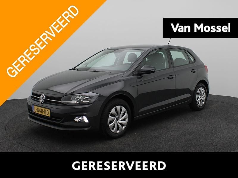 Grijs Gebruikt 2021 VW Polo Comfortline Hatchback | € 16.400 (Goede deal) - Afbeelding 1/4