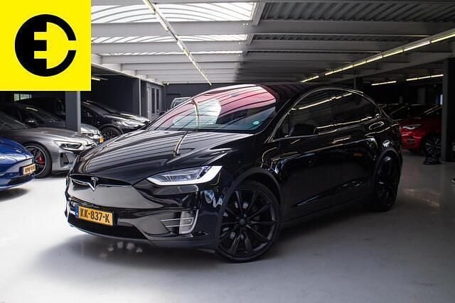 Zwart Gebruikt 2016 Tesla Model X SUV | € 34.950 - Afbeelding 1/4