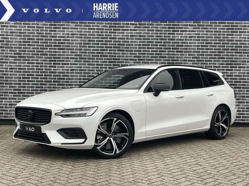 Wit Gebruikt 2025 Volvo V60 Stationwagen | € 50.899 (Iets duurder) - Afbeelding 1/4