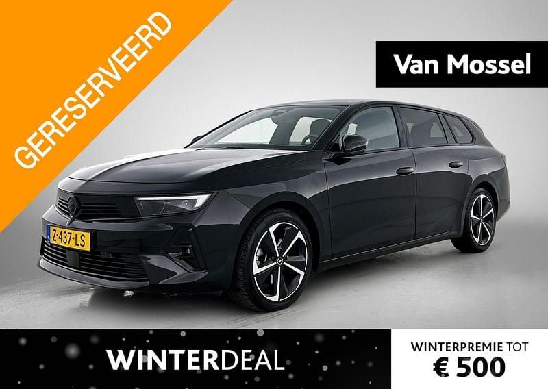 Zwart Occasion 2024 Opel Astra Stationwagen | € 23.940 (Super prijs) - Afbeelding 1/4