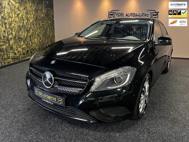 Zwart Gebruikt 2013 Mercedes A180 Ambition Hatchback | € 13.499 (Eerlijke prijs) - Afbeelding 1/4