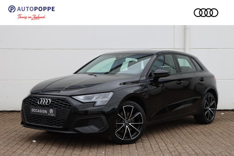 Hatchback Gebruikt 2022 Audi A3 Sportback e-tron Advanced Sedan | € 26.950 (Super prijs) - Afbeelding 1/4