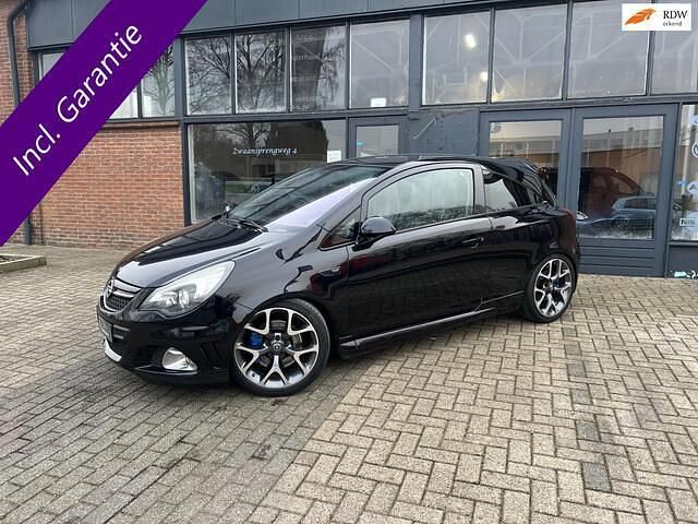 Zwart Occasion 2012 Opel Corsa OPC Hatchback | € 8.450 (Eerlijke prijs) - Afbeelding 1/4