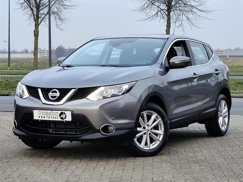 Grijs, metallic lak Gebruikt 2014 Nissan Qashqai SUV | € 13.950 (Iets duurder) - Afbeelding 1/4