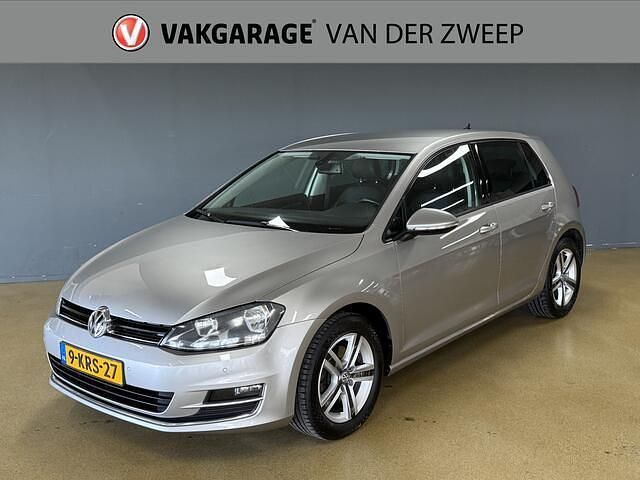 Grijs Gebruikt 2013 VW Golf VII Highline Hatchback | € 6.950 (Goede deal) - Afbeelding 1/4
