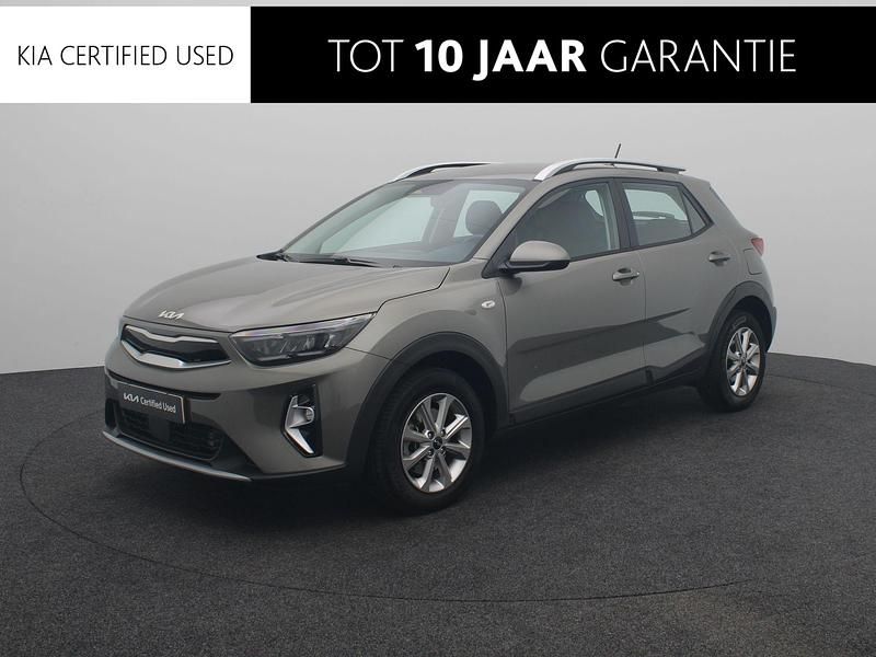 Groen Gebruikt 2023 Kia Stonic SUV | € 19.940 (Eerlijke prijs) - Afbeelding 1/4