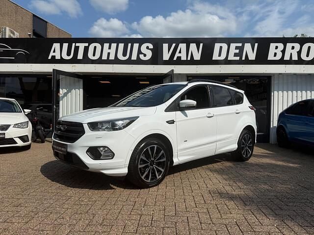 Occasion Ford Kuga ST-Line 242 PK (177 kW) 2018 Wit SUV